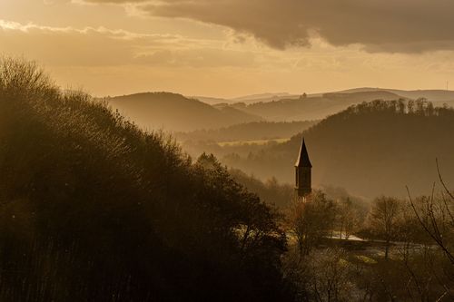 Abendstimmung am Glockenturm bei Falkenstein am Donnersberg