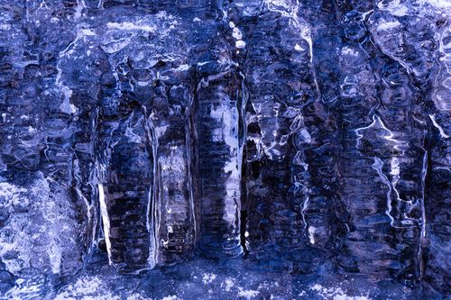 Gefrorener Wasserfall bei Falkenstein im Donnersbergkreis