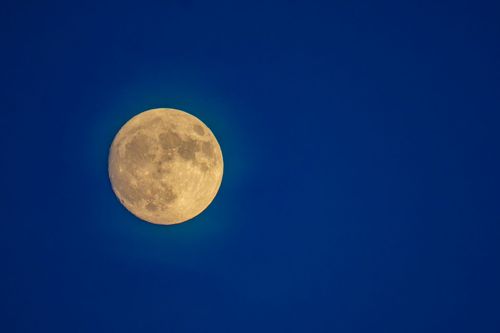 Vollmond bei Weinolsheim