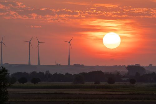 Sonnenuntergang über den Feldern bei Eich